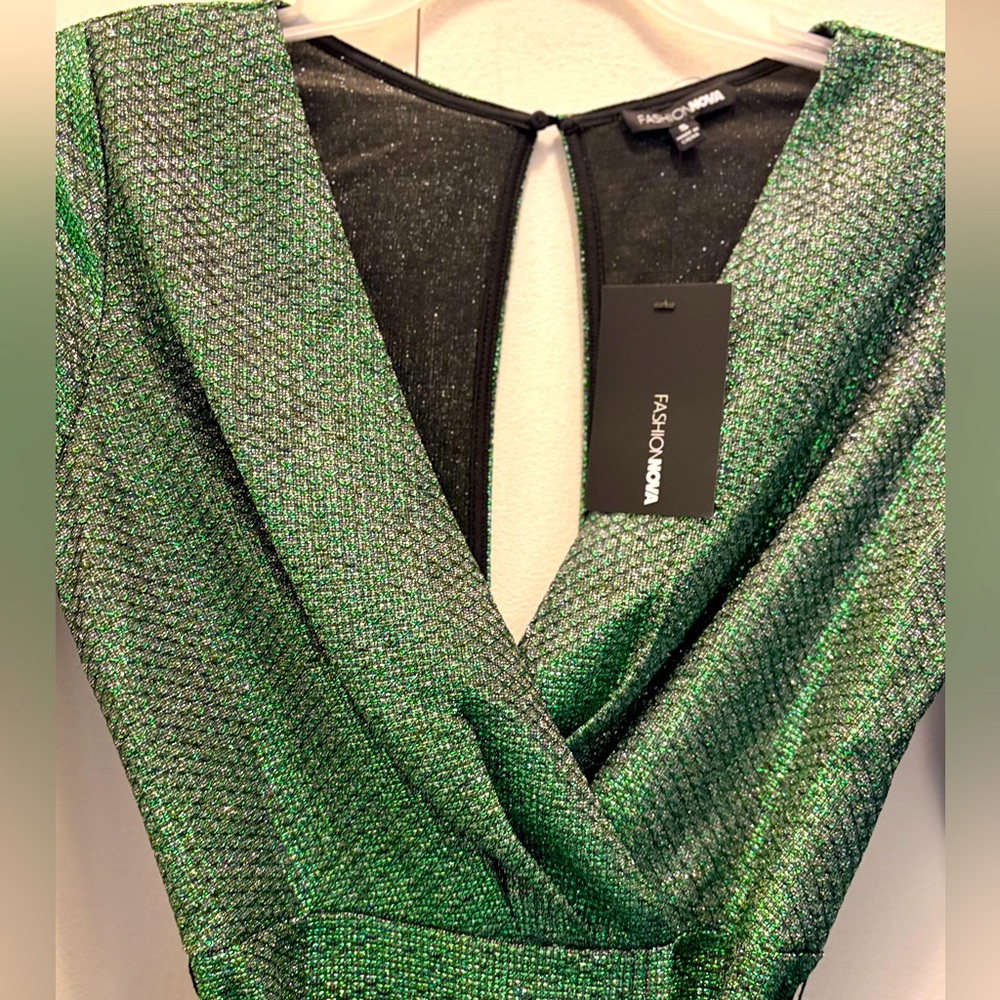 💚Fashion Nova New Dress 💚 SEXY!! NWT! SZ-S
